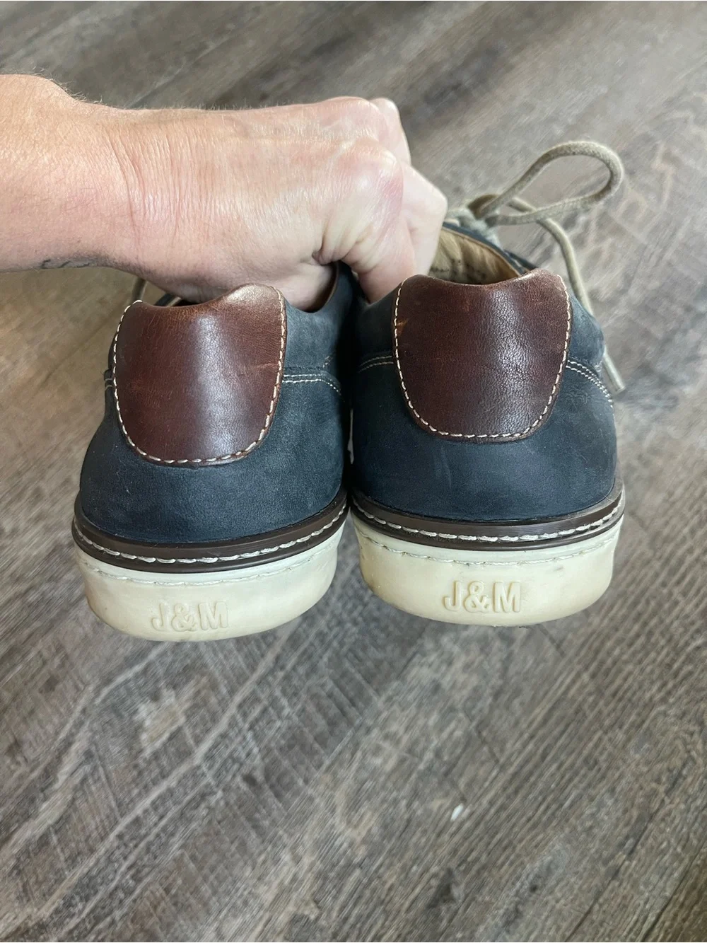 Johnston & Murphy McGuffey Plain Toe Derby shoes navy